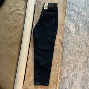 Levi Black Jeans
